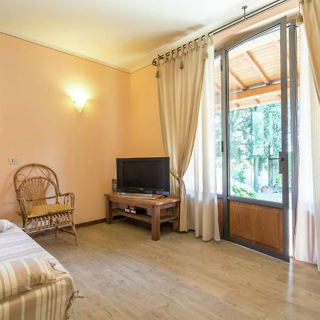 Belvilla By Oyo Il Leccio E Le Rose Arezzo Kültér fotó